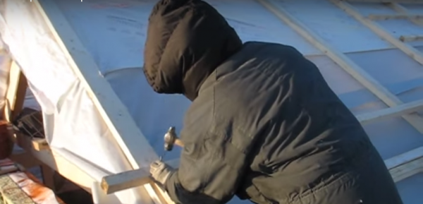 Баня из профилированного бруса под усадку Баня из профилированного бруса под усадку