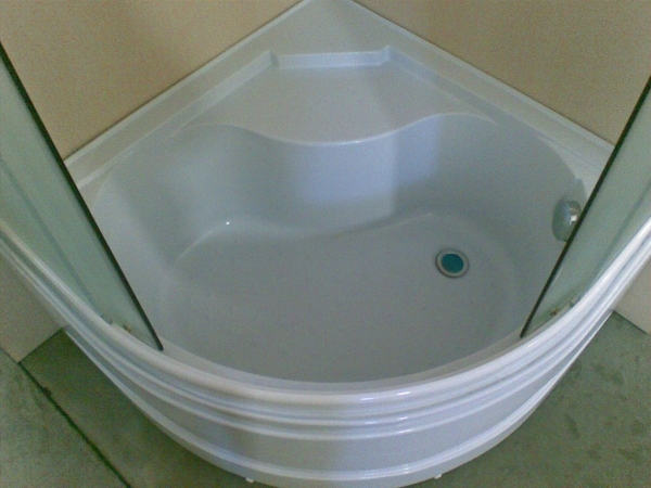 Поддоны для душевой кабины — формы и размеры Поддоны для душевой кабины — формы и размеры