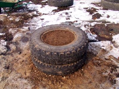 Фундамент из автомобильных покрышек своими руками Фундамент из автомобильных покрышек своими руками